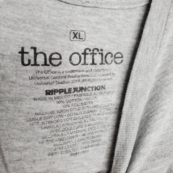 21) THE OFFICE "FALSE" tee Sz. XL - Picture 3 of 4